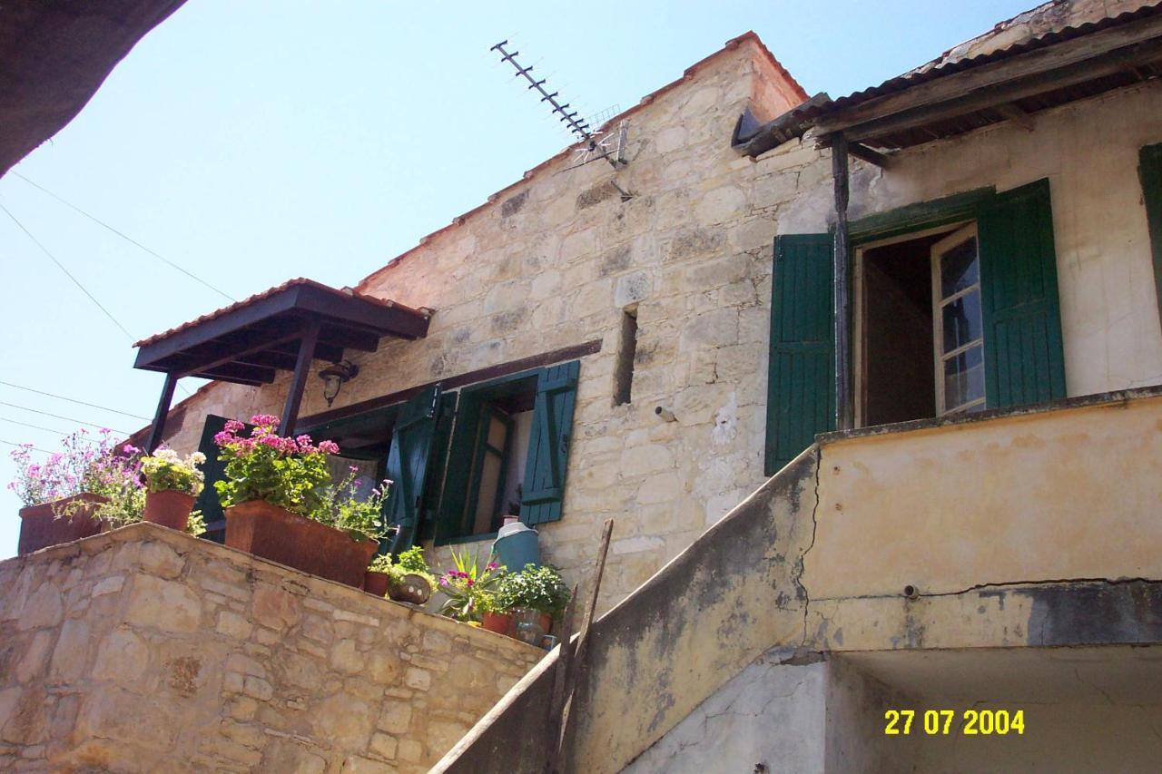 Villa Stou Kir Yianni Omodos Esterno foto